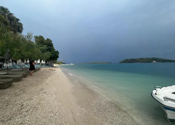 Eva beach hotel