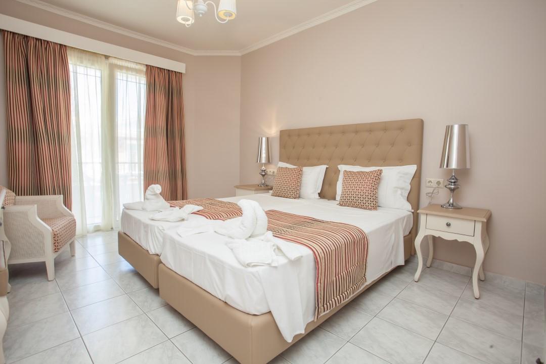 Eva Lefkada Hotel