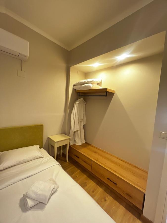 Eva Hotel