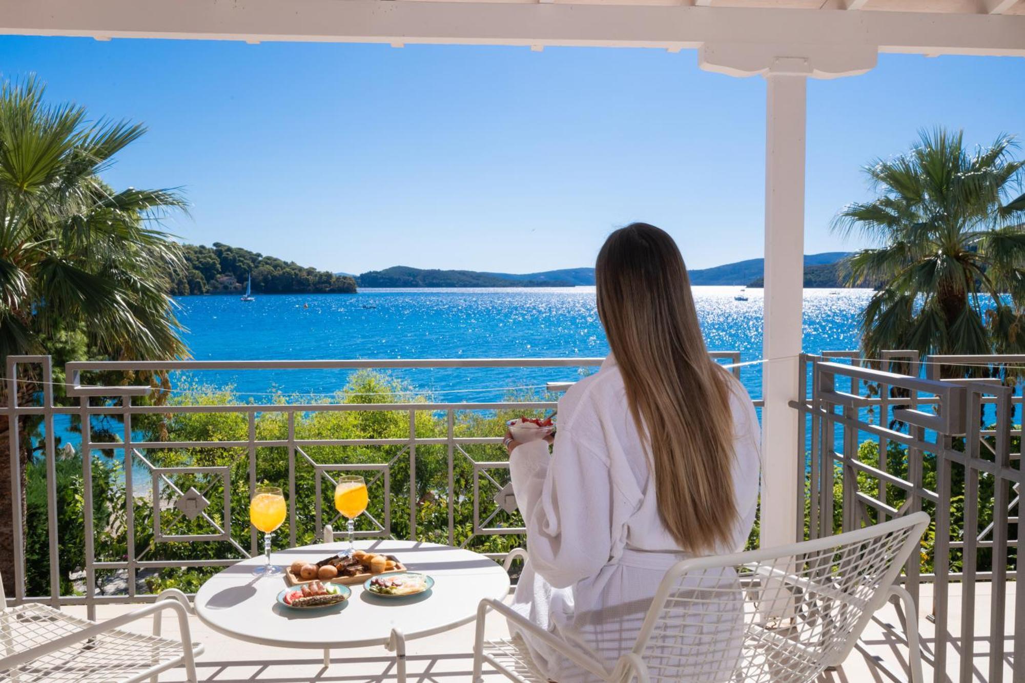 Eva Lefkada Hotel 2*
