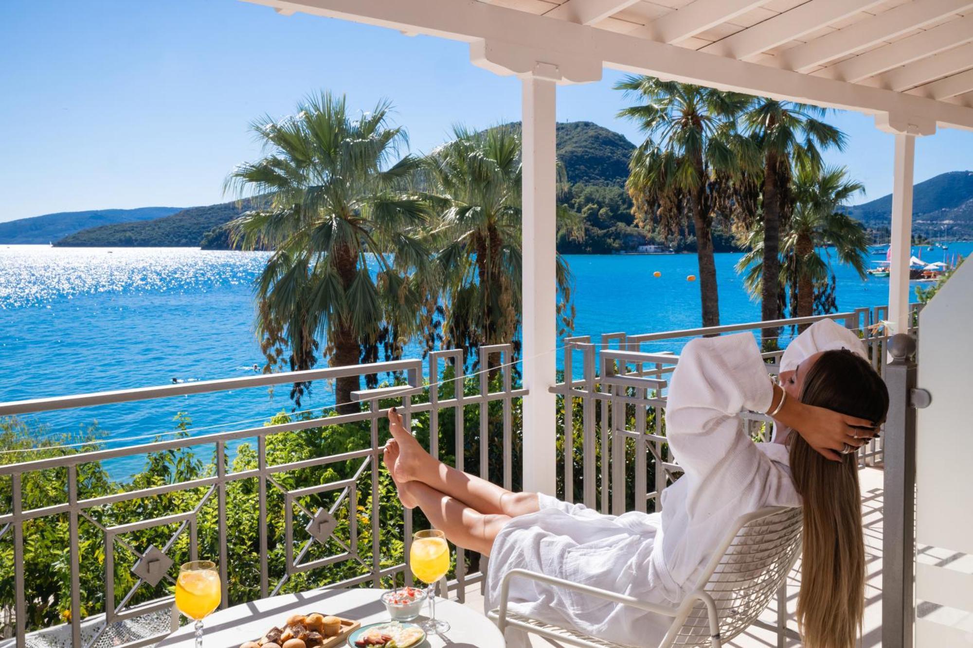 Eva Lefkada 2*