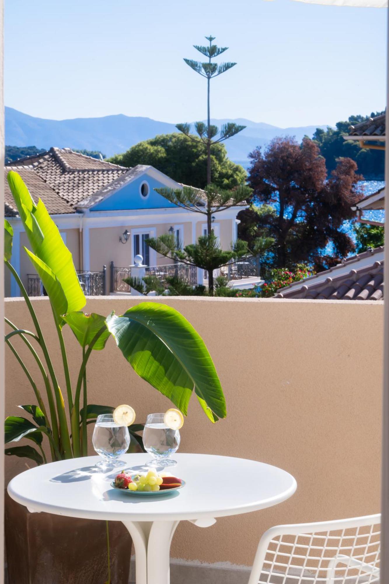 Eva Lefkada Hotel