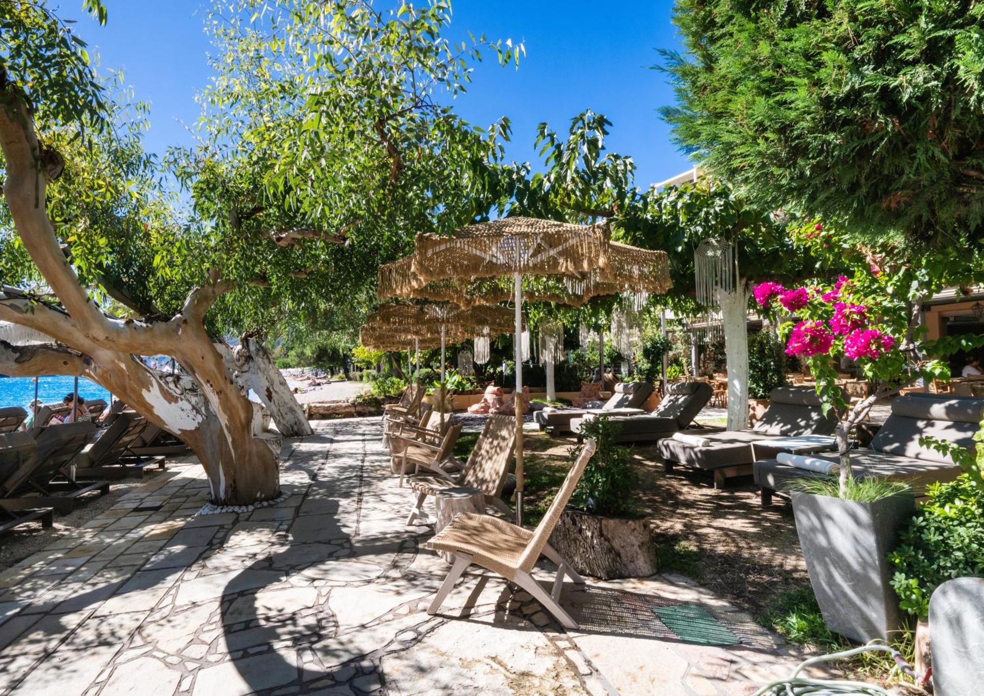 Eva Lefkada Hotel